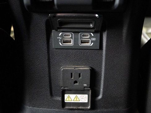 Used 2020 Jeep Wrangler Unlimited Rubicon image 32