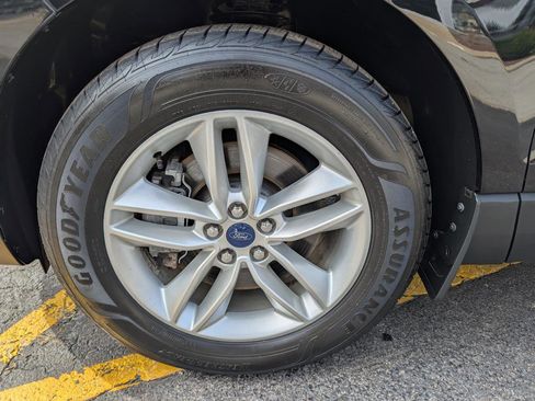 Used 2016 Ford Edge SEL w/ Equipment Group 201A image 11