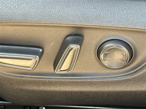 Used 2023 Toyota RAV4 XLE image 20