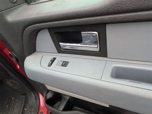 Used 2012 Ford F150 XLT w/ XTR Pkg image 46