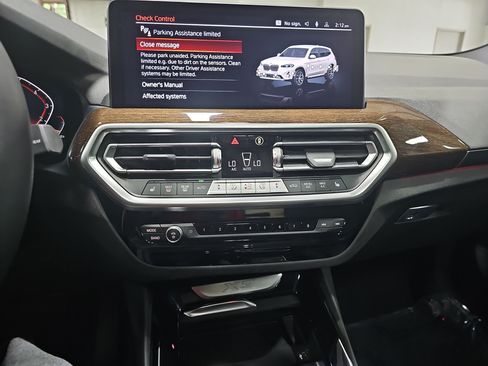 Used 2024 BMW X3 xDrive30i w/ Premium Package AWD/4WD image 21