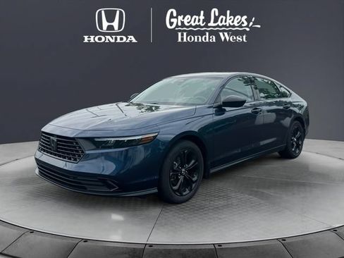 Used 2025 Honda Accord SE image 1
