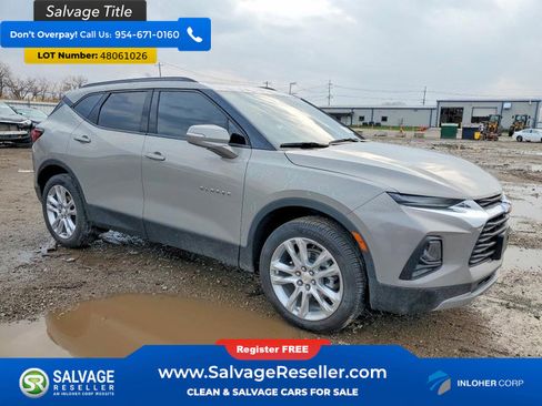 Used 2021 Chevrolet Blazer LT w/ Sound & Technology Package FWD image 5