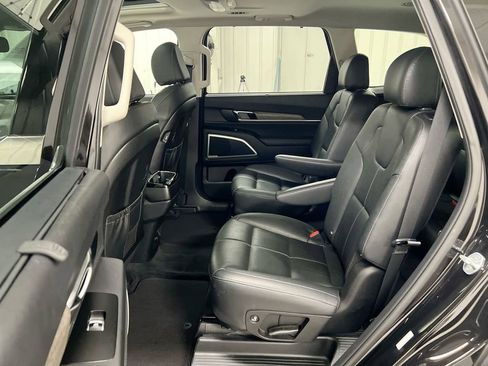 Used 2022 Kia Telluride EX w/ EX Premium Package AWD/4WD image 24
