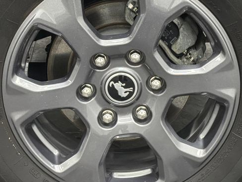 Used 2023 Ford Bronco Big Bend image 5