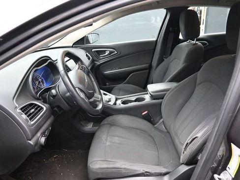 Used 2015 Chrysler 200 Limited w/ Spring Special Group FWD image 13