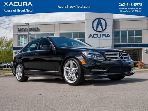 Used 2011 Mercedes-Benz C 300 4MATIC Sedan image 1