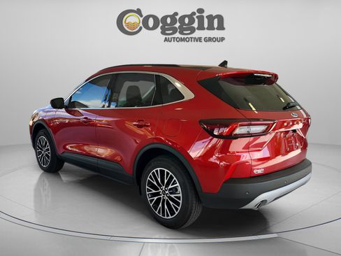 New 2025 Ford Escape PHEV w/ PHEV Premium Package image 3