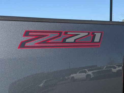 Used 2021 Chevrolet Colorado Z71 image 20
