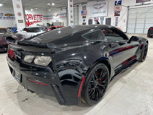 Used 2017 Chevrolet Corvette Z06 image 6