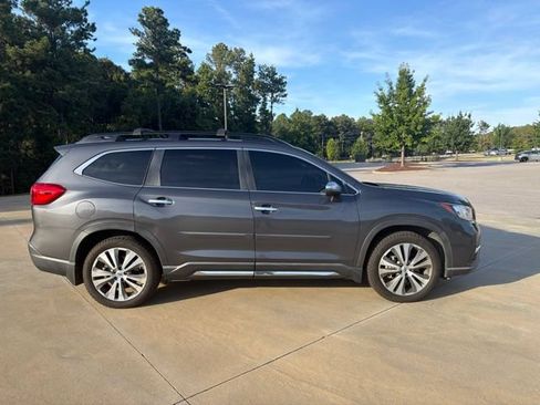 Used 2020 Subaru Ascent Touring w/ Popular Package #3 AWD/4WD image 3
