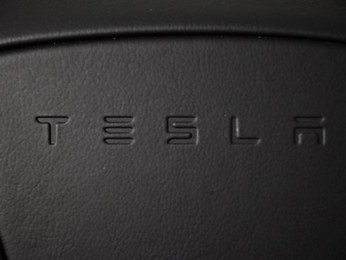Used 2025 Tesla Model 3 Long Range image 33