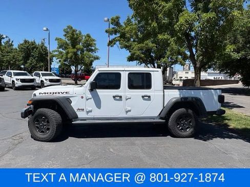 Used 2021 Jeep Gladiator Mojave AWD/4WD image 3