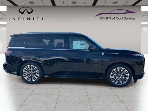 New 2026 INFINITI QX80 Luxe image 8