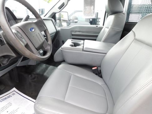 Used 2015 Ford F250 XL image 28