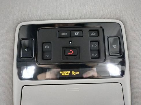 Used 2024 Toyota Grand Highlander Platinum image 35