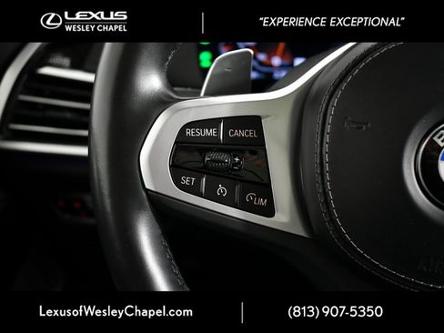 Used 2022 BMW X7 M50i w/ Luxury Seating Package image 40