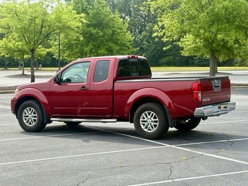 Used 2019 Nissan Frontier SV RWD image 4