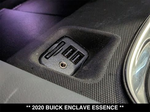 Used 2020 Buick Enclave Essence w/ Sound and Sites Package image 25