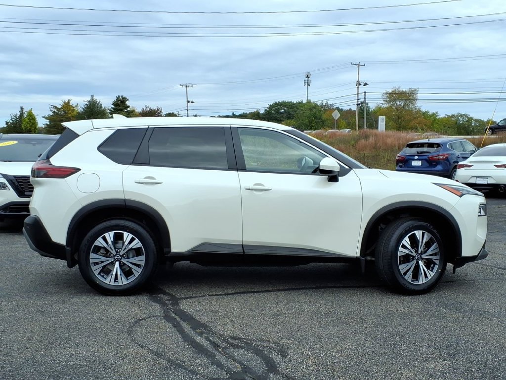 Certified 2023 Nissan Rogue SV AWD/4WD image 2