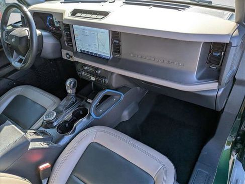 Certified 2024 Ford Bronco Wildtrak AWD/4WD image 21