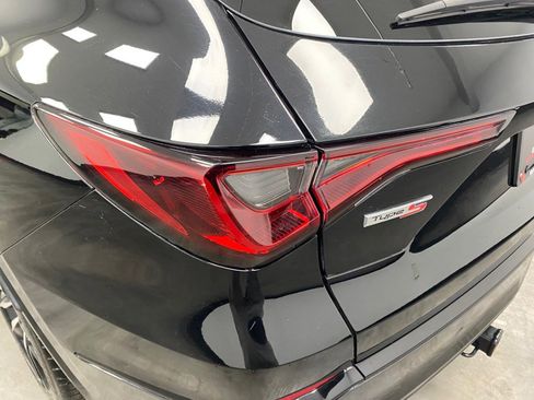 Used 2022 Acura MDX Type S image 13