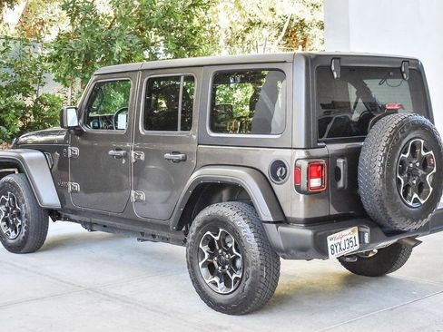 Used 2021 Jeep Wrangler Unlimited Sport AWD/4WD image 4
