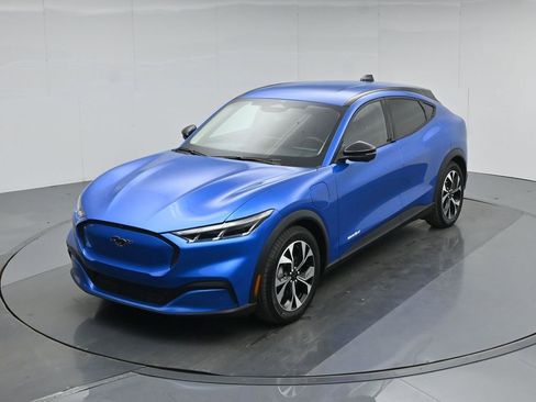Certified 2025 Ford Mustang Mach-E Select RWD image 37