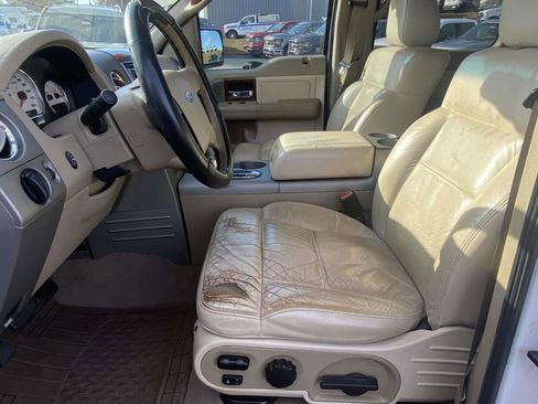 Used 2004 Ford F150 Lariat image 13
