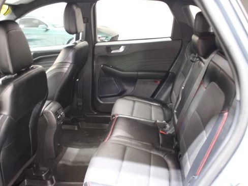 Used 2024 Ford Escape ST-Line w/ Tech Pack #1 AWD/4WD image 21