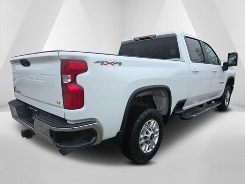 Used 2023 Chevrolet Silverado 2500 LT image 5