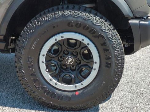 New 2026 Ford Bronco Badlands AWD/4WD image 11