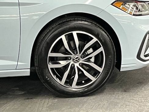 New 2025 Volkswagen Jetta SE image 39