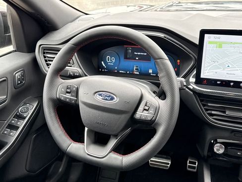 Certified 2023 Ford Escape ST-Line Select w/ Tech Pack #2 image 14