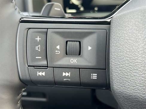 New 2026 Nissan Rogue Platinum image 21