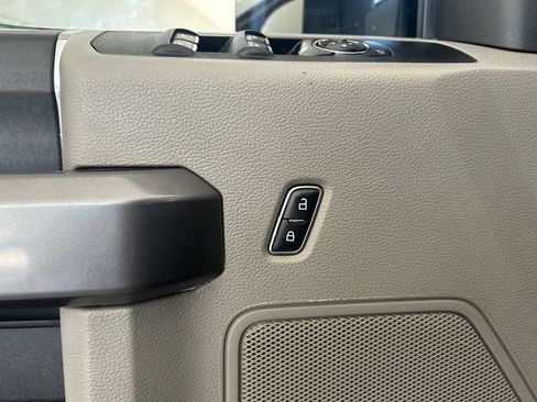 Used 2022 Ford F350 XLT AWD/4WD image 37