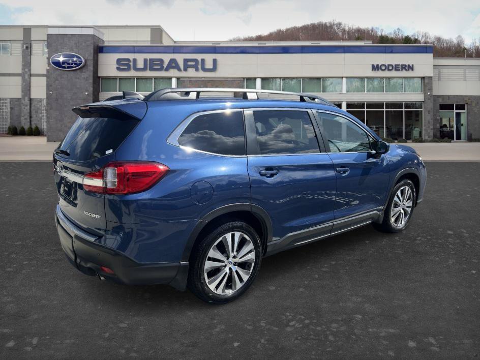 Used 2020 Subaru Ascent Premium w/ Sport Package AWD/4WD image 5