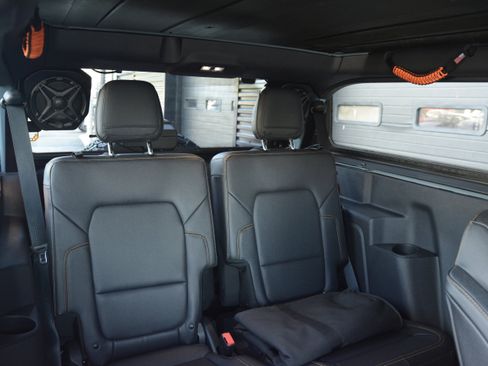 Used 2023 Ford Bronco Badlands AWD/4WD image 38
