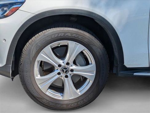 Used 2018 Mercedes-Benz GLC 300 4MATIC image 14