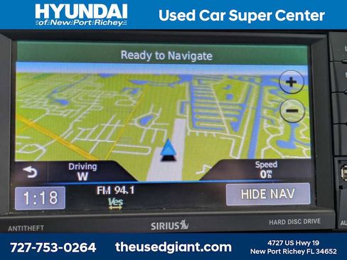 Used 2014 Chrysler Town & Country Touring FWD image 29