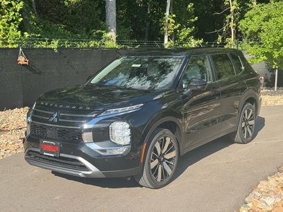 New 2025 Mitsubishi Outlander SE