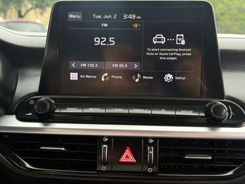 Used 2024 Kia Forte LXS w/ LXS Technology Package FWD image 22