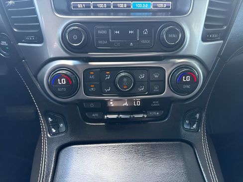 Used 2018 Chevrolet Tahoe Premier AWD/4WD image 22