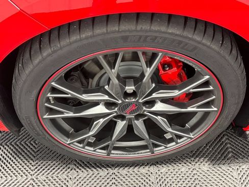 Used 2024 Chevrolet Corvette Stingray Premium Conv w/ Z51 Performance Package image 70