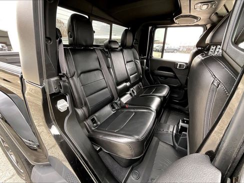 Used 2021 Jeep Gladiator Overland w/ Popular Equipment Package image 18