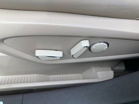 Certified 2022 Lincoln Nautilus Reserve AWD/4WD image 24