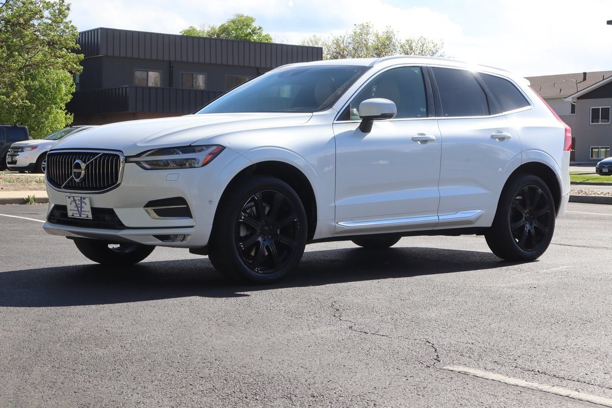 Used 2019 Volvo XC60 T5 Inscription w/ Protection Package AWD/4WD image 11