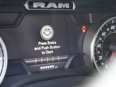 Used 2022 RAM 1500 Big Horn RWD image 4