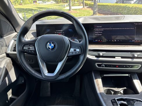Used 2024 BMW X5 xDrive50e w/ Climate Comfort Package AWD/4WD image 30
