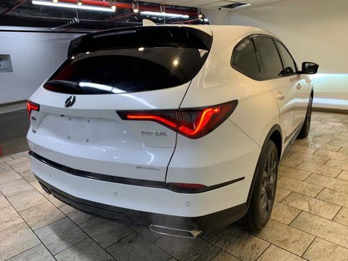 Used 2023 Acura MDX A-Spec AWD/4WD image 7